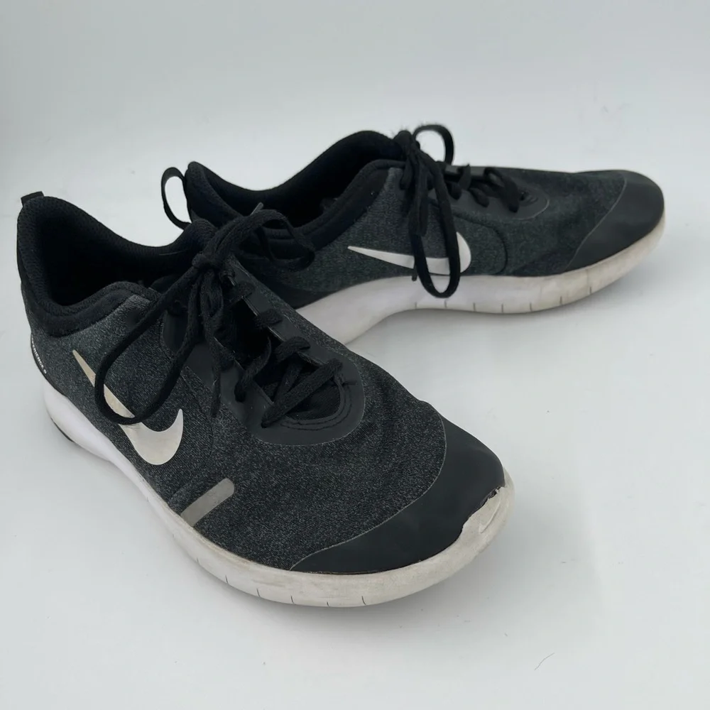 🥾 Nike Girl’s Flex Experience 8 Black Running Shoe - Size 6 Girl’s Youth Op
